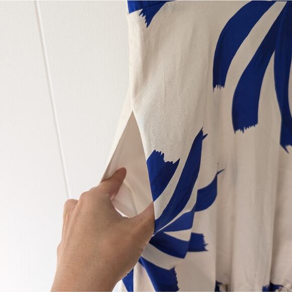 Willow Kate Cream/Blue Tiered Sleeveless Midi Dress, size S - Picture 8 of 13